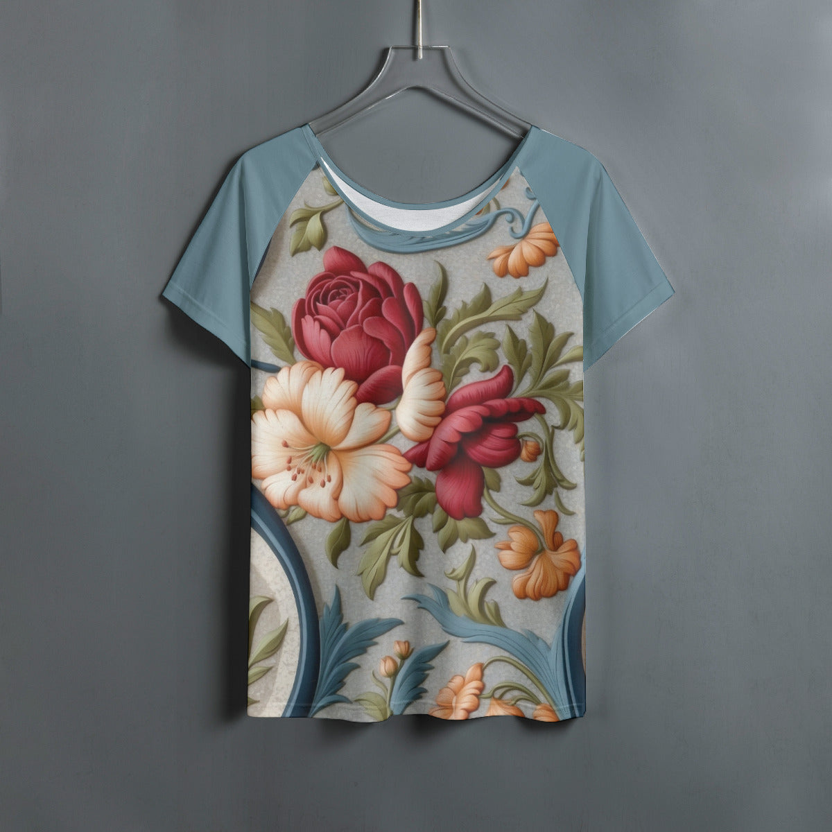 Pattern 307 -- Women's Round Neck T-shirt With Raglan Sleeve