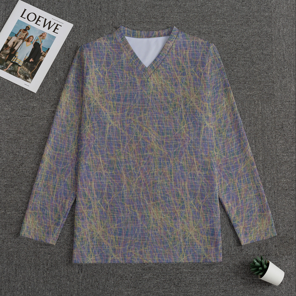 Thuaidh -- Men's V-neck Sweatshirt With Long Sleeve