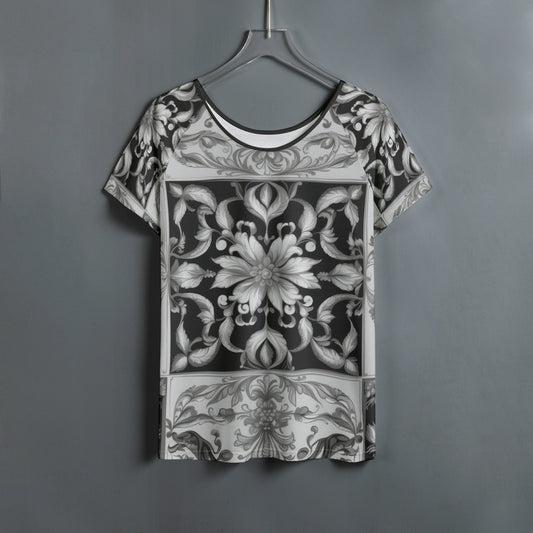 Pattern 303 -- Women's Round Neck T-shirt With Raglan Sleeve