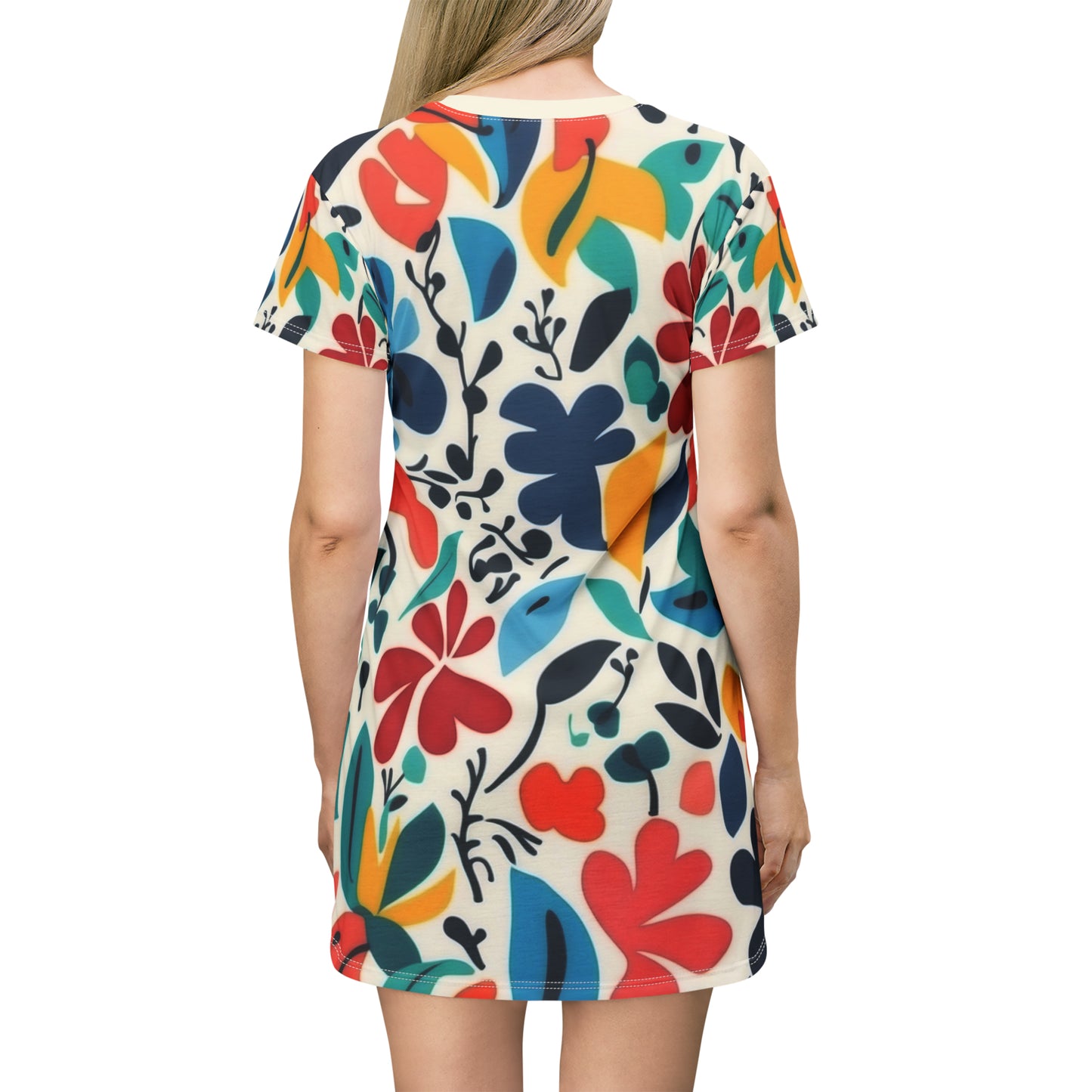 Henrietta --- T-Shirt Dress (AOP)