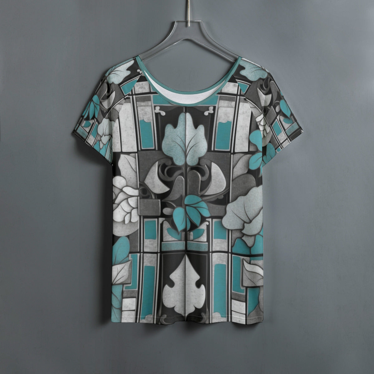 Pattern 315 -- Women's Round Neck T-shirt With Raglan Sleeve