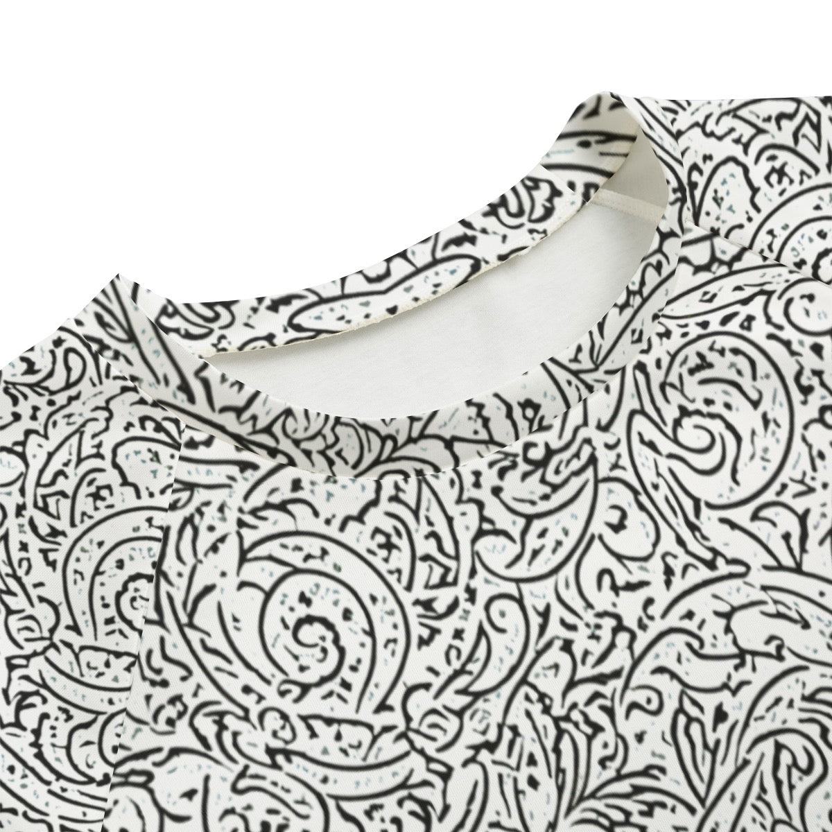 B&W Paisley -- Women's Sweatshirt With Raglan Sleeve | Interlock