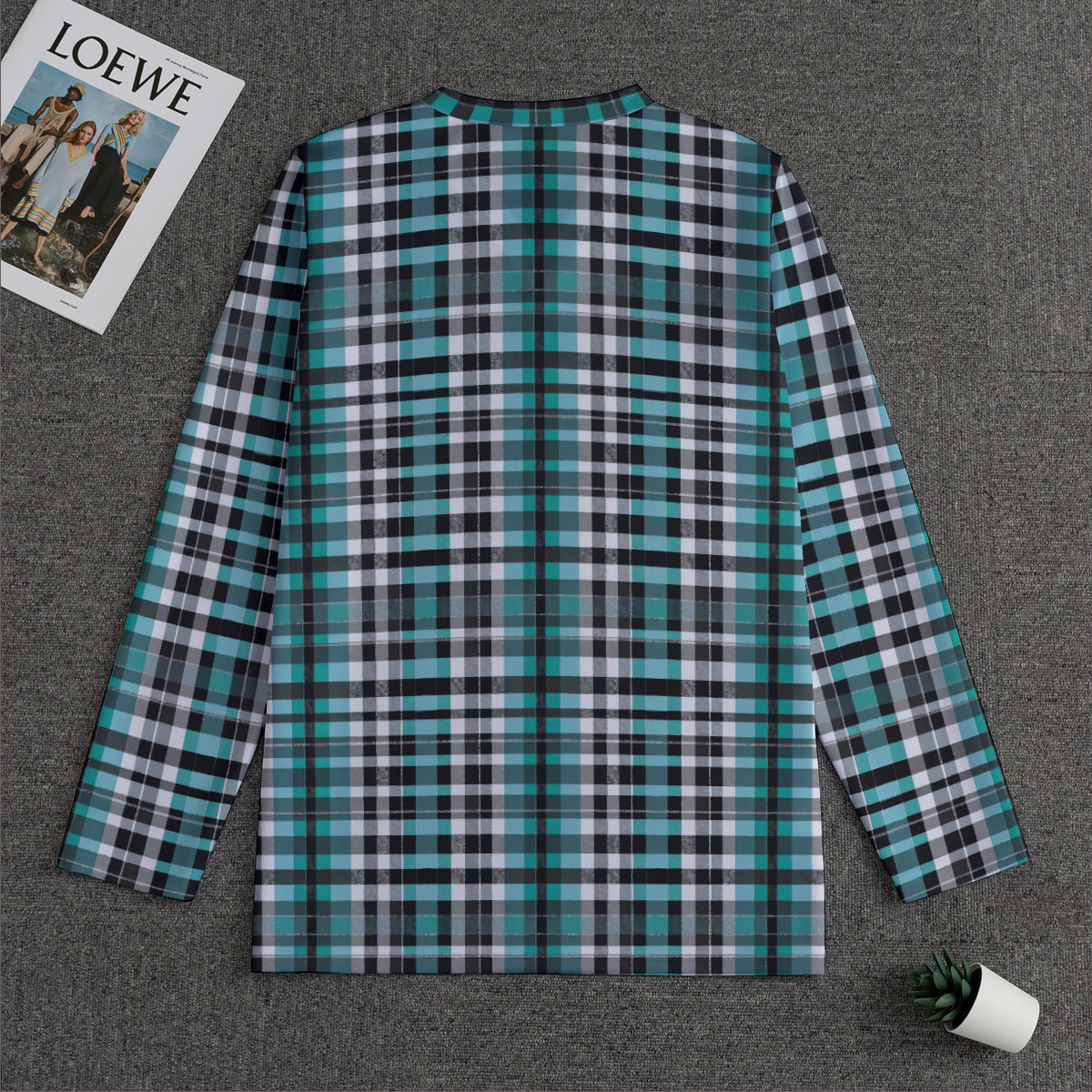 Coille tartan -- Men's V-neck Sweatshirt With Long Sleeve